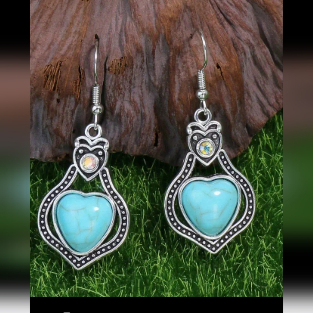 Womans Dangel Earrings, Silver Orrehular Heart Geometric Hlow Zinc Alloy Pendant